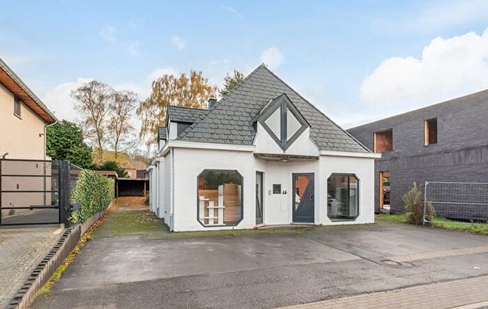 15-kamerhuis te koop in Rotselaar