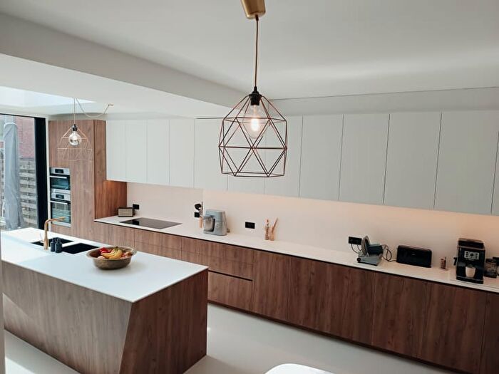 6-kamerhuis te koop in District Borsbeek