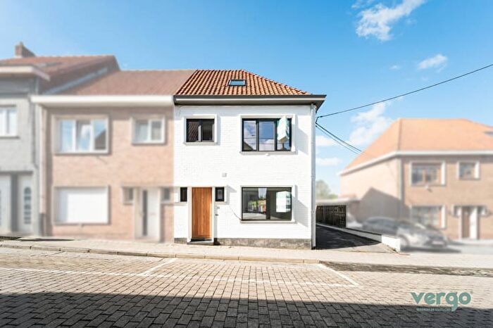 12-kamerhuis te koop in Zwevegem