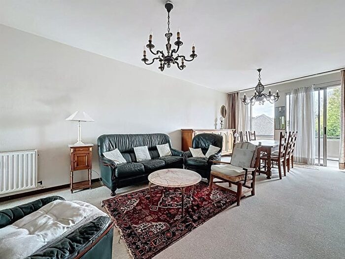 2-kamerappartement te koop in GILLY