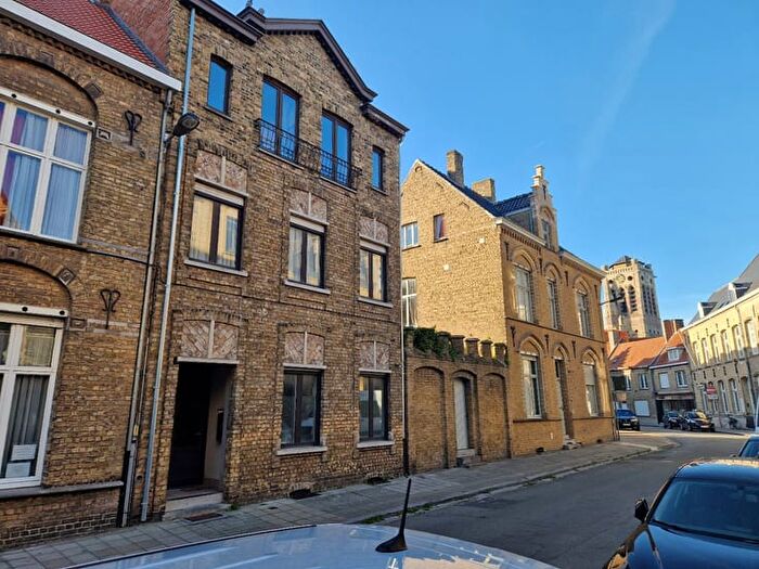6-kamerappartement te huur in Veurne