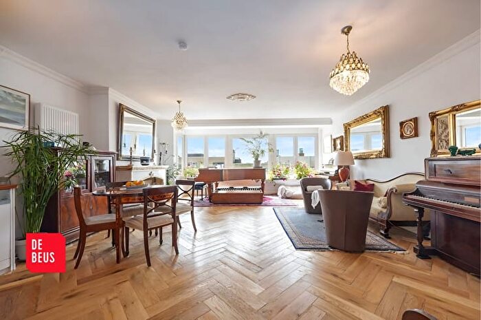 8-kamerappartement te koop in Oostende