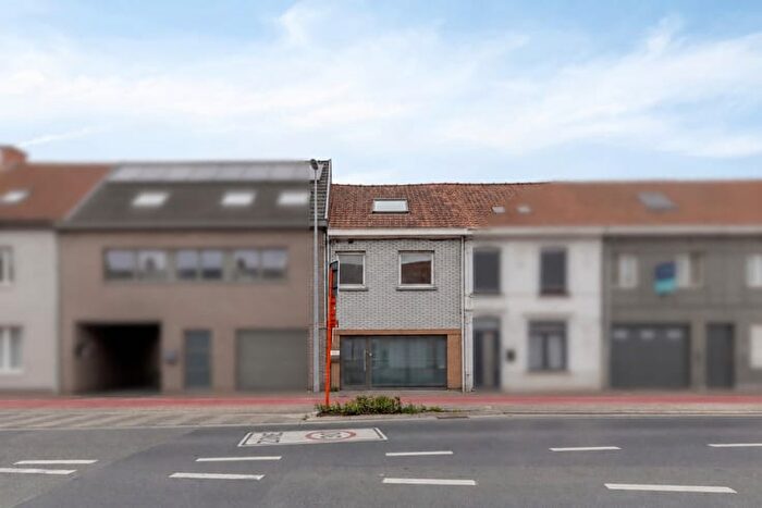 8-kamerhuis te koop in Roeselare