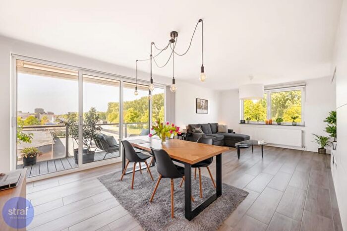 8-kamerappartement te koop in Linkeroever