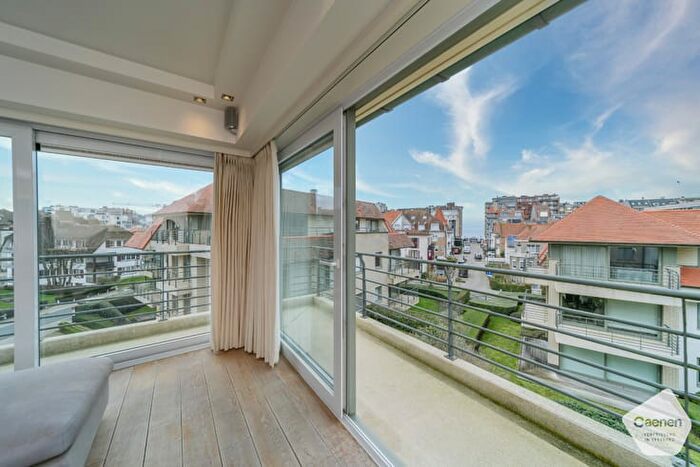 10-kamerappartement te koop in De Panne
