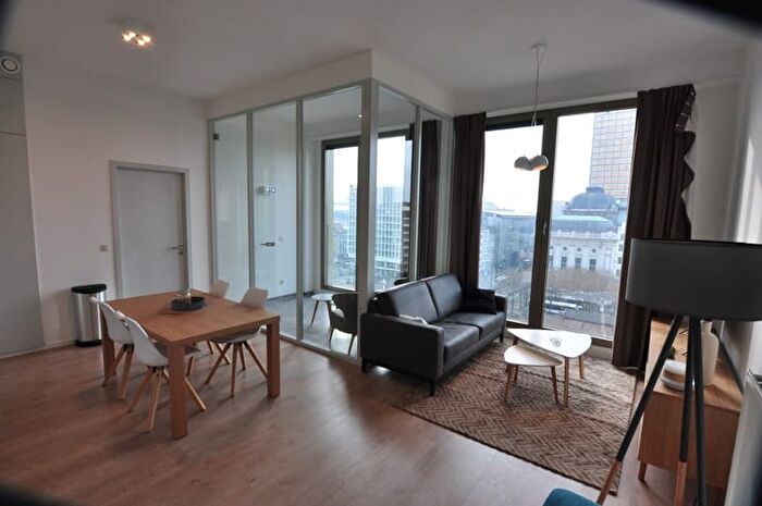 Appartement te huur in Antwerpen (2000)