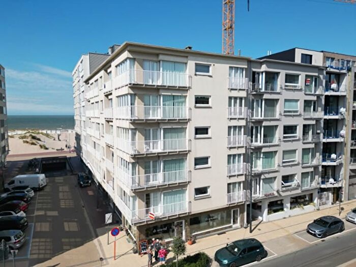 9-kamerappartement te huur in Oostduinkerke
