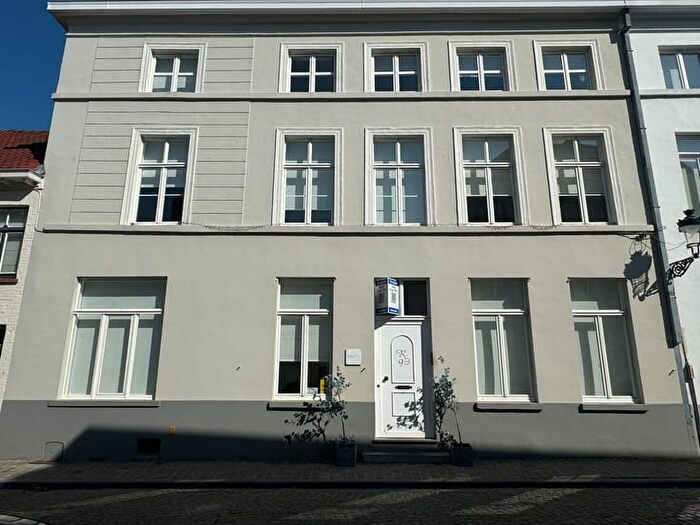 8-kamerhuis te koop in Brugge