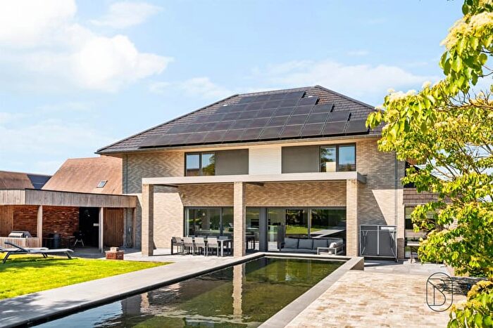 5-kamerhuis te koop in Ledegem Sint-Eloois-Winkel
