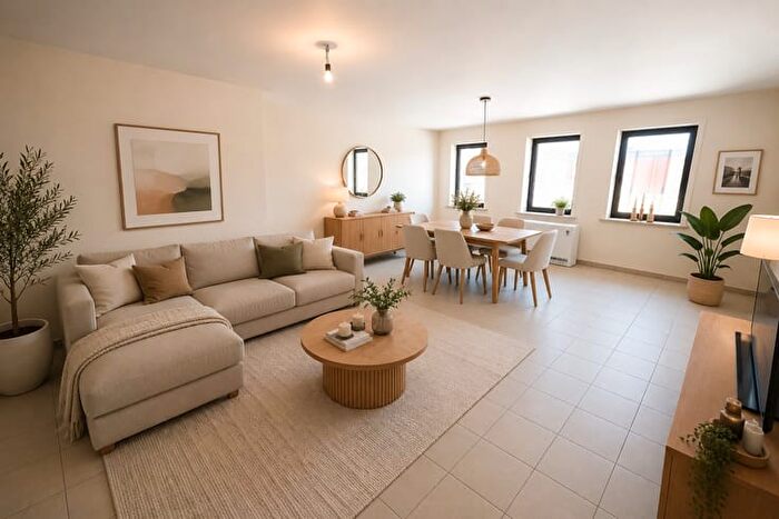 10-kamerappartement te huur in Sint-Kruis
