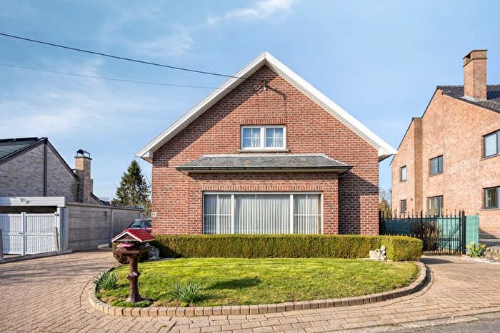Huis te koop in Meerbeke