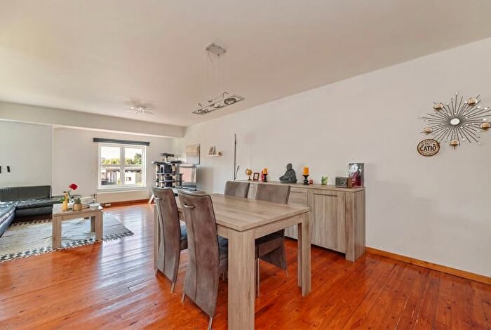 2-kamerappartement te koop in BEVEREN-KRUIBEKE-ZWIJNDRECHT