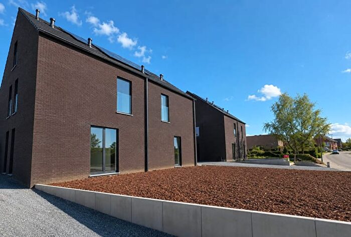 12-kamerhuis te koop in Loksbergen
