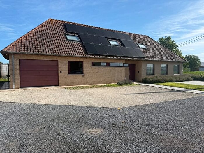 16-kamerhuis te koop in Ingelmunster
