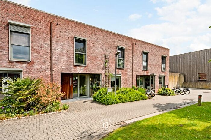 16-kamerhuis te koop in Aalst (9300)