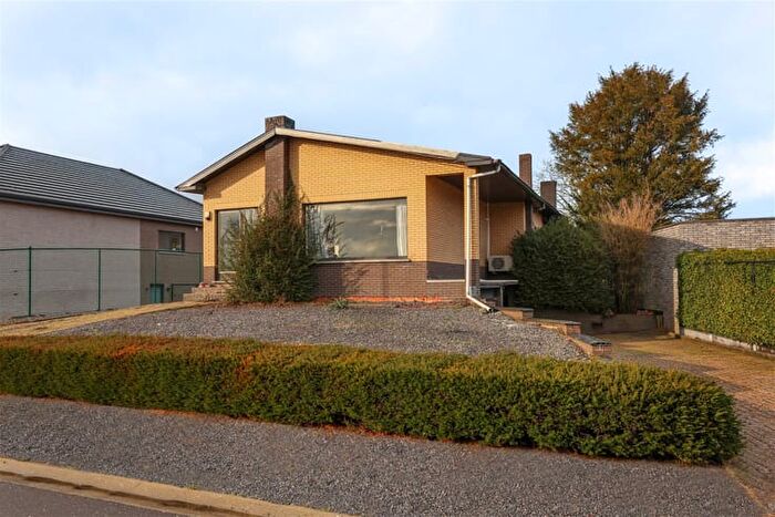4-kamerhuis te koop in LUMMEN