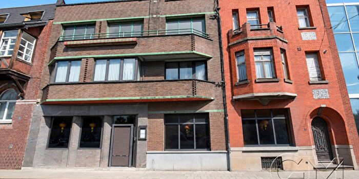 10-kamerhuis te koop in Moeskroen