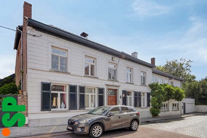 8-kamerhuis te koop in Rekem