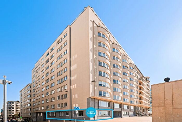 11-kamerappartement te koop in Oostende