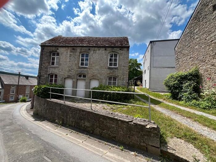 6-kamerhuis te koop in Treignes