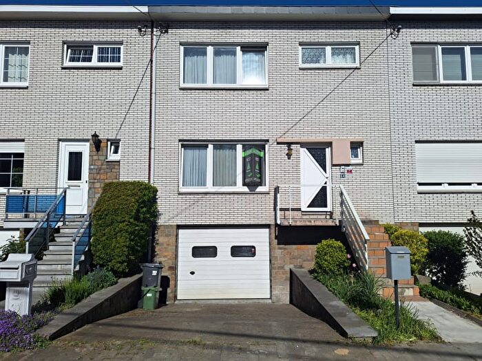 8-kamerhuis te koop in Ans