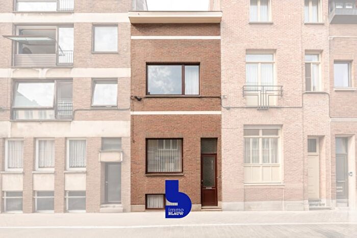 9-kamerhuis te koop in Oostende