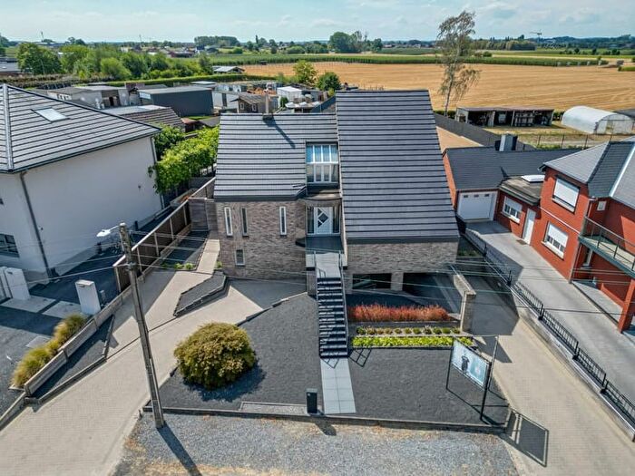 3-kamerhuis te koop in Nieuwerkerken (3850)