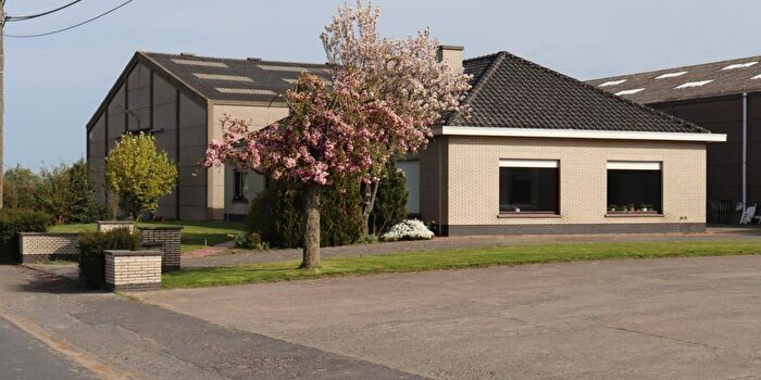 Huis te koop in Heestert