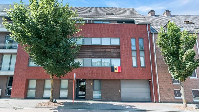 11-kamerappartement te koop in Genk