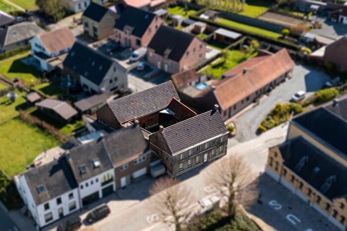 6-kamerhuis te koop in Mater