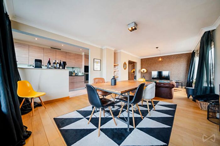 12-kamerappartement te koop in Liège