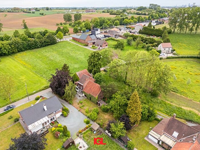 11-kamerhuis te koop in Lot