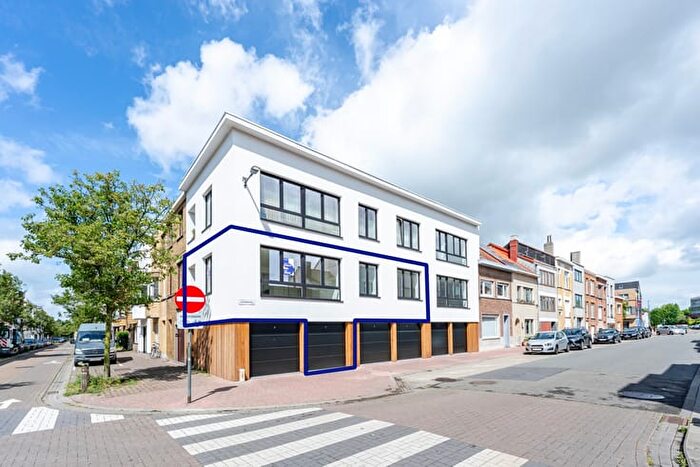 9-kamerappartement te koop in Oostende