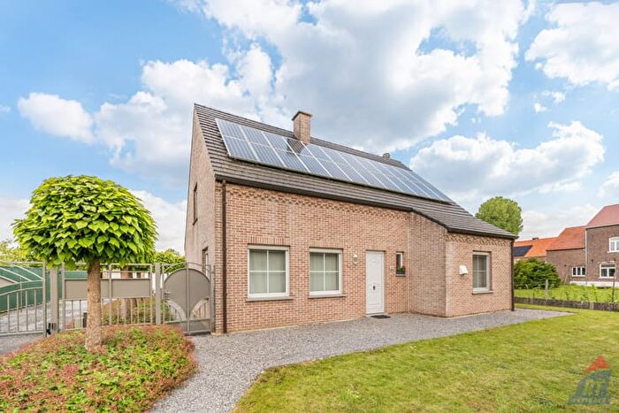 18-kamerhuis te koop in Sint-Truiden