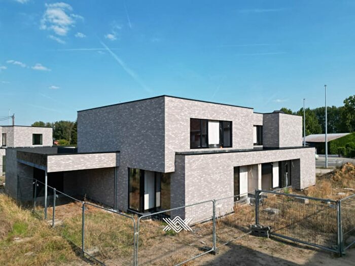 12-kamerhuis te koop in Zulte