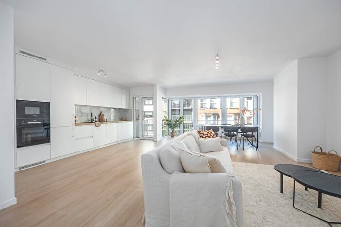 10-kamerappartement te koop in Oostende
