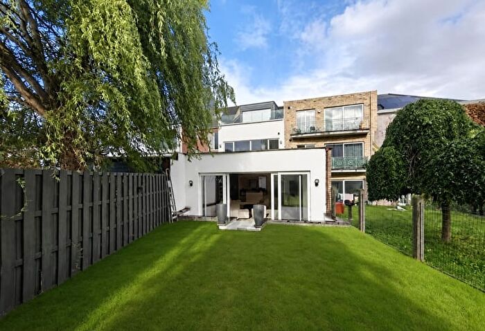 Huizen Koop Huur - 2