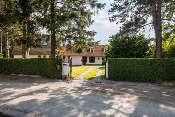 7-kamerhuis te koop in Frasnes-lez-Anvaing Saint-Sauveur