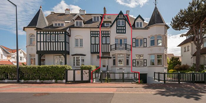 6-kamerhuis te koop in Duinbergen