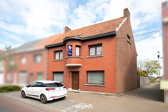4-kamerhuis te koop in EERNEGEM