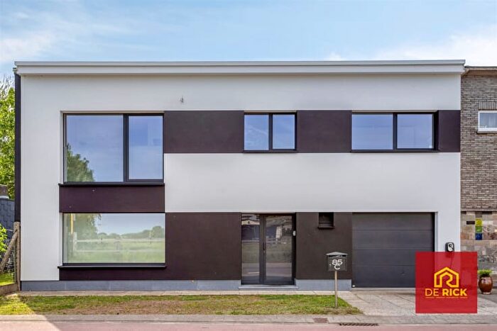 5-kamerhuis te koop in Nieuwerkerken