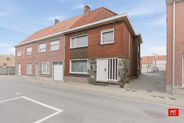 11-kamerhuis te koop in Meulebeke