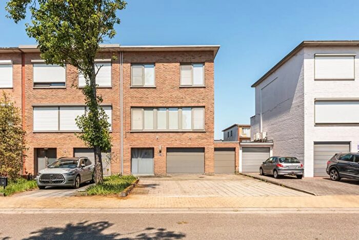 3-kamerhuis te koop in Hoevenen