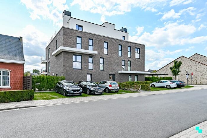 9-kamerappartement te koop in Emelgem