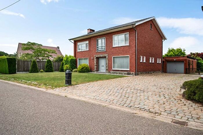 14-kamerhuis te koop in Pulle