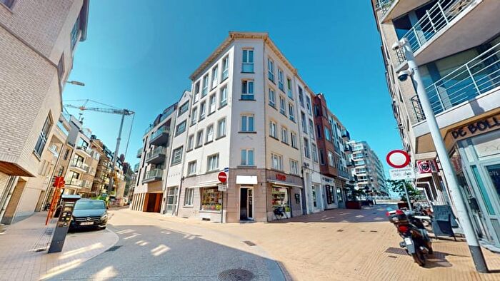 13-kamerhuis te koop in Heist-aan-Zee