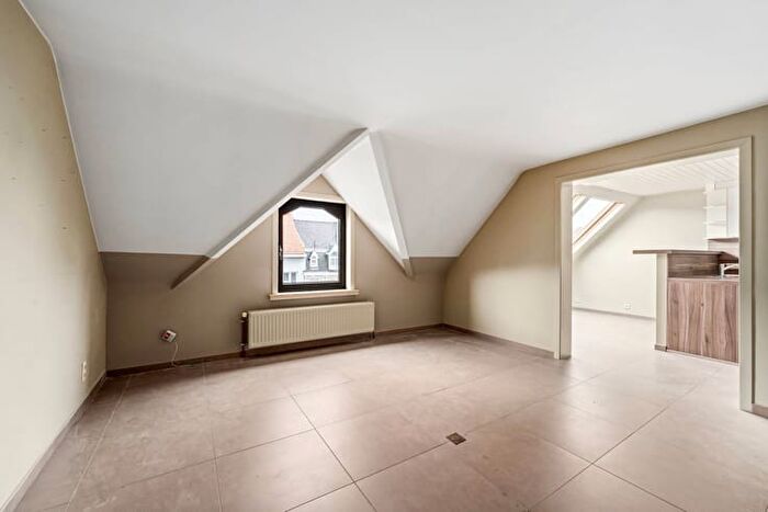 1-kamerappartement te koop in Roeselare