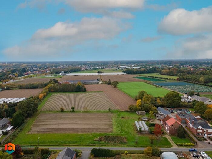 18-kamerhuis te koop in Putte