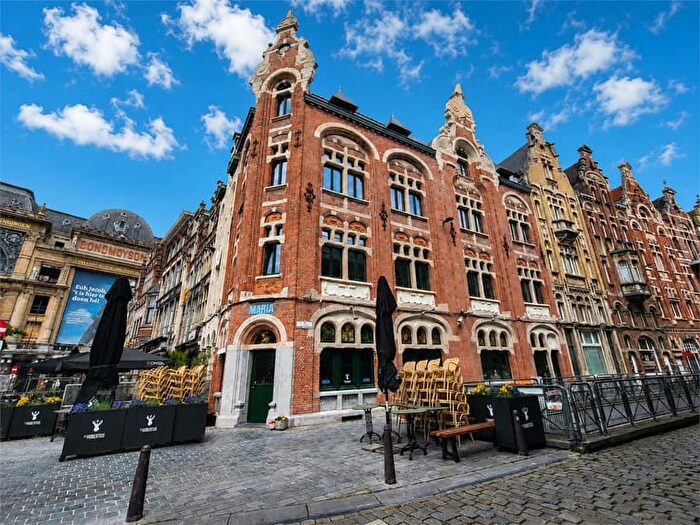 10-kamerappartement te huur in Gent