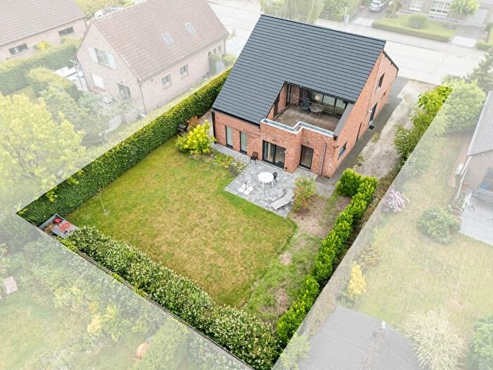16-kamerhuis te koop in Sint-Amandsberg